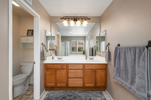 765 Windbound Ave, Beaumont CA  92223-7098 exterior