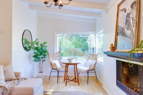 4837 Crown Ave, La Canada CA  91011-3619 exterior