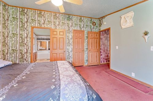 172 Sherwood Dr, Verona PA  15147-3318 exterior