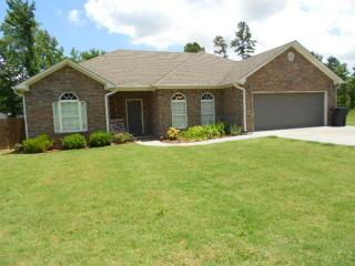 36 Rachel Cir, Russellville, AR 72802-8674