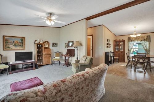 1806 8th St, Beaver Falls PA  15010-2808 exterior