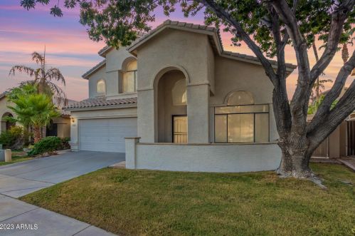 3760 Arcadia Way, Chandler, AZ 85248-4115