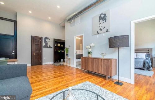1501 17th St, Philadelphia PA  19121-4208 exterior