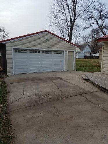 518 7th St, Willmar MN  56201-2634 exterior