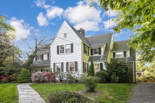 10 Orchard Pkwy, White Plains, NY 10606-2802