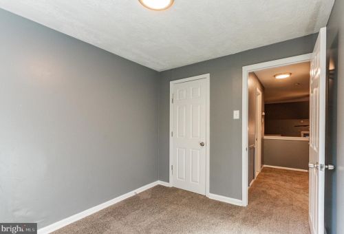 1424 Simpson St, Boothwyn PA  19061-4333 exterior