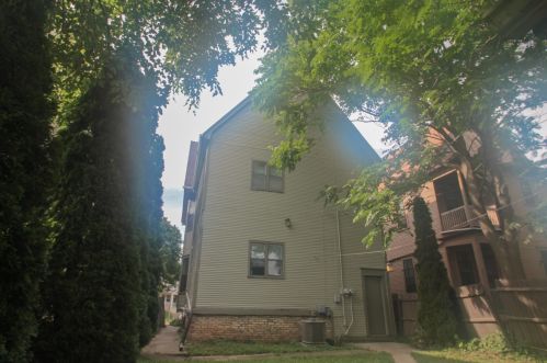 3230 Mckinley Blvd, Milwaukee WI 53208-2956 exterior