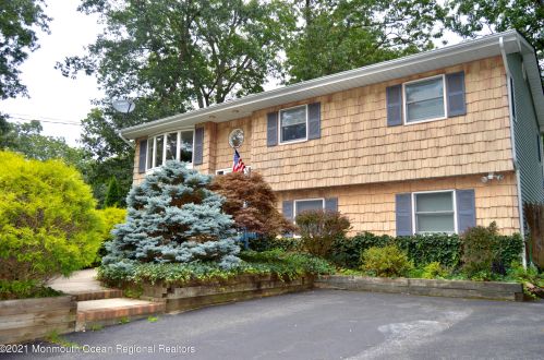 24 Walter Dr, Jackson Twp NJ  08527-3418 exterior