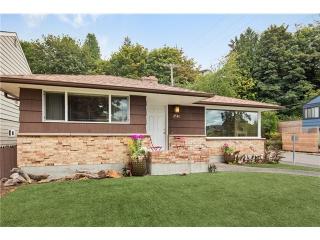 2580 56th Ave, Seattle, WA 98116-2220