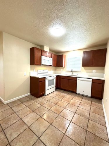 3012 Orange Ave, Riverbank CA  95367-2004 exterior