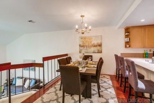 3275 Old Bridgeport Way, San Diego CA  92111-7733 exterior