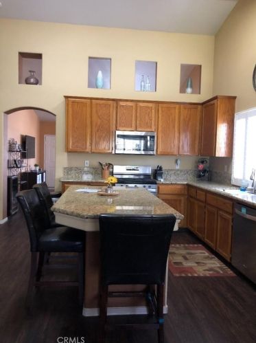 12222 El Capitan Ave, Bakersfield CA 93312-5447 exterior