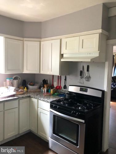 116 Monroe St, West Deptford NJ  08066-1341 exterior