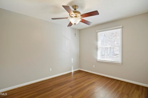 4247 Baylor St, Greensboro NC 27455-2565 exterior