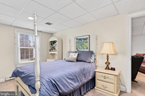 1123 Country Club Rd, Camp Hill PA  17011-1023 exterior