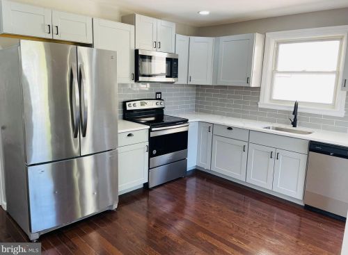 1721 Willow St, Norristown PA  19401-3069 exterior