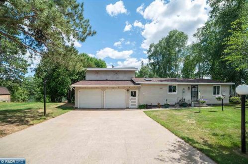 3934 Long Lake Rd, Fayal, MN 55734-4130