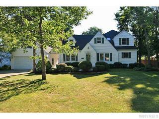 4241 Harris Hill Rd, Buffalo, NY 14221-7437