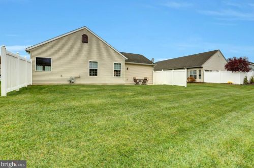 80 Lantern Ln, Lees Cross Roads PA  17257-8769 exterior