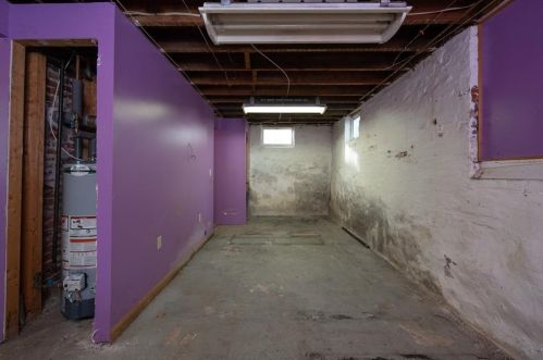 12 Vireo St, North Providence RI  02904-4724 exterior