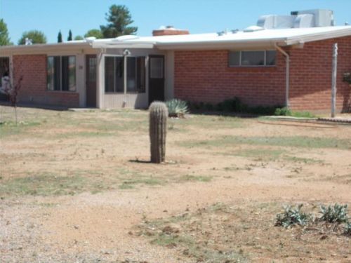 230 Dale Rd, Sunizona, AZ 85625-4012