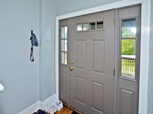 115 Brinton Ave, Trafford, PA 15085-1036