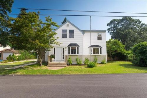 62 Northup St, Warwick, RI 02889-9219