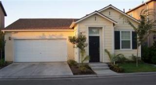 3776 Persimmon Ln, Fresno, CA 93711-5932
