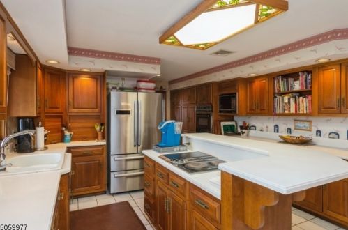 27 Lindbergh Rd, East Amwell Township NJ  08551-1509 exterior