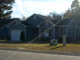 6549 Rhemish Dr, Fayetteville NC  28304-4749 exterior