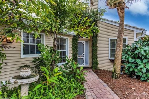 1274 Silverstrand Dr, Naples, FL 34110-4114
