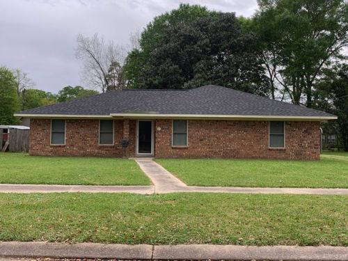 513 Nezpique St, Jennings, LA 70546-5939