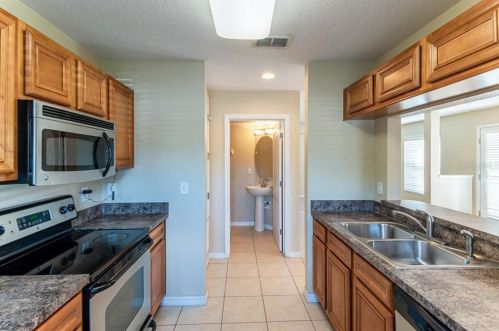302 Belvedere Way, Sanford FL  32773-7363 exterior
