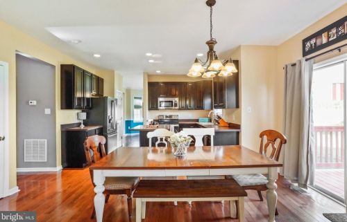 10099 Lindale Ave, Upton PA  17225-8373 exterior