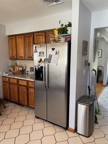 3 Fox Tail Ln, Brookfield Center CT  06804-3705 exterior