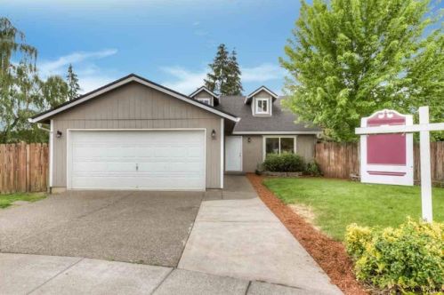 106 Fir Dr, Gervais, OR 97026-9783