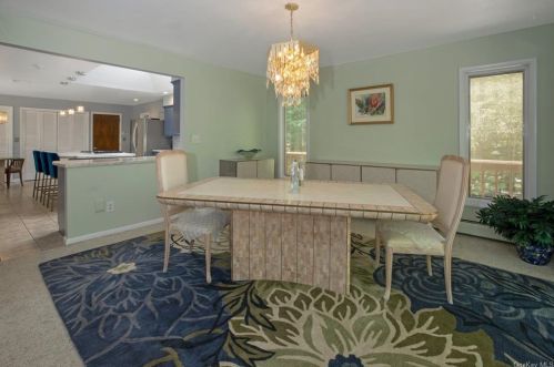 12 Fawn Hl Rd, Tuxedo Park NY  10987-3531 exterior