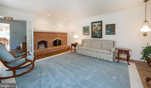 209 Knapp Rd, Lansdale PA 19446-1731 exterior