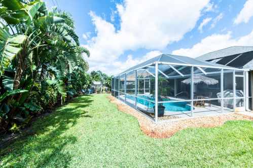 1060 Dilido Ln, Fort Pierce, FL 34953-3258