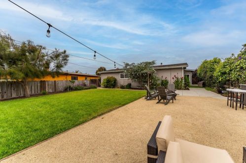 3206 Vista Del Camino, Marina CA  93933-2621 exterior