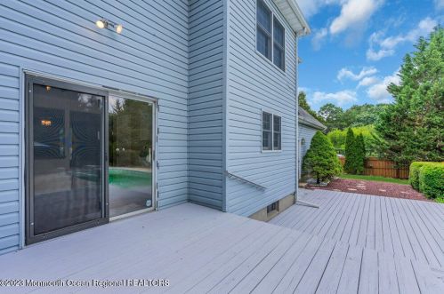 117 Frank Applegate Rd, Jackson Twp NJ  08527-2454 exterior