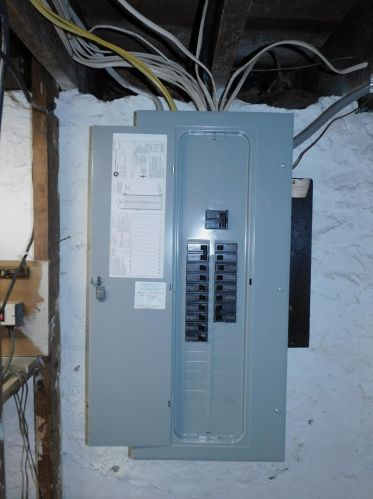 900 Enright Ave, Cincinnati OH 45205-1703 exterior