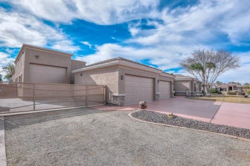 4513 Park View Ln, Glendale, AZ 85310-3128