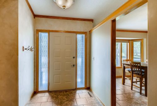 8345 Annalisa Path, South Saint Paul, MN 55077-3818