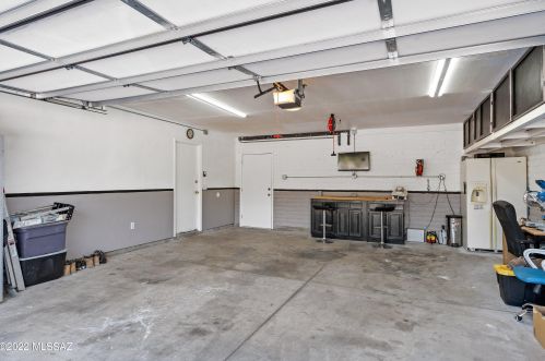 5620 Territory Dr, Tucson AZ 85750-1732 exterior