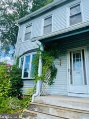 5744 Lehigh St, Macungie, PA 18062-1305