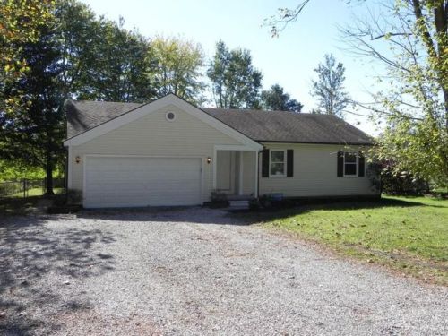 37 Kauai Ct, Pataskala, OH 43062-9138