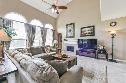 25993 Royal Emerald Ln, Humble TX 77339-5040 exterior