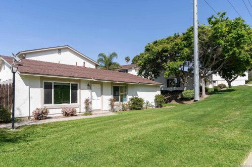 3682 Cliff Way, Oceanside CA  92056-4703 exterior