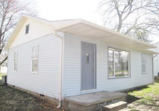 210 Kentucky Ave, Chandler, IN 47610-9704